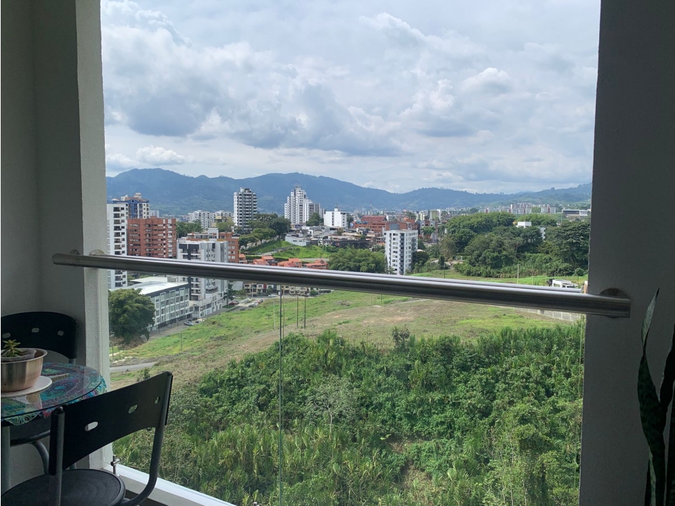 En venta apartamento de lujo en Pinares — foto 3