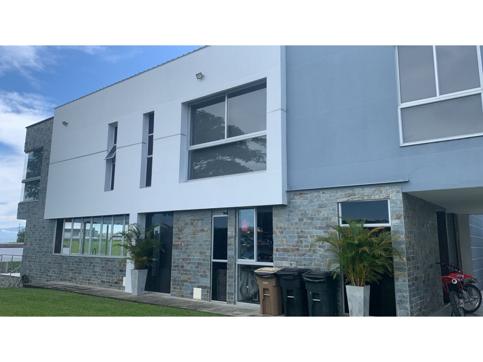 En venta Casa Campestre Cerritos - Vía La virginia — foto 4