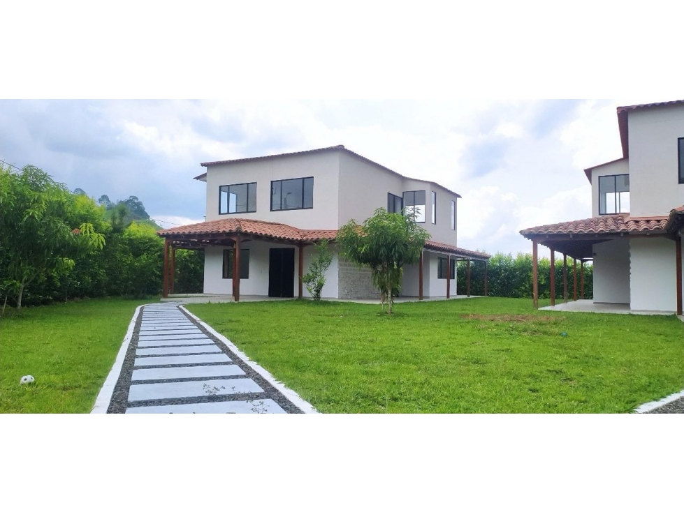 En venta lote con dos casas campestres en Combia — foto 3