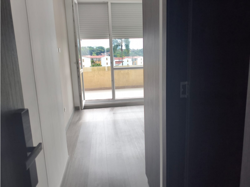 En renta apartamento en La Quinta Club House — foto 5