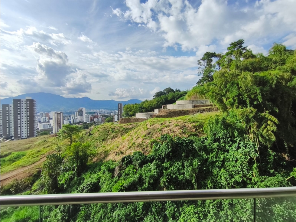 En venta Apartamento nuevo para estrenar en Pinares