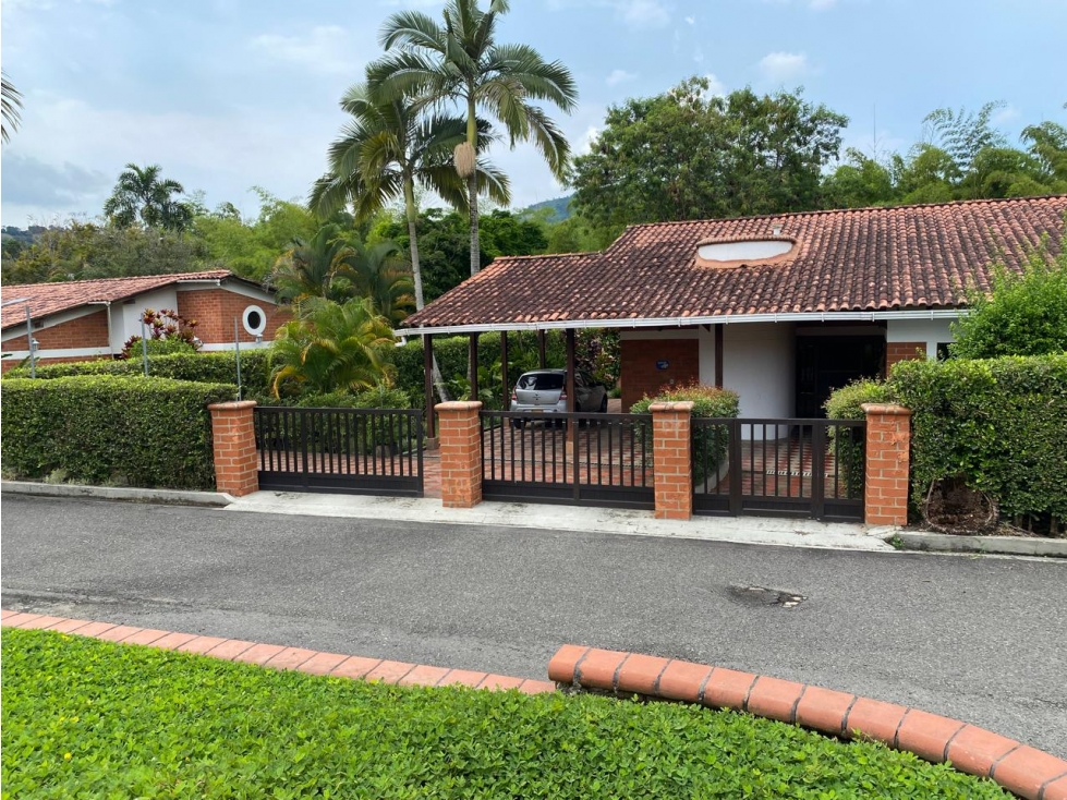 En venta casa campestre en Combia