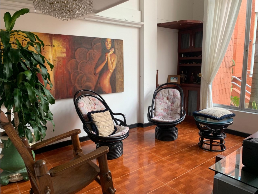 En venta casa en condominio en Alamos en Pereira.