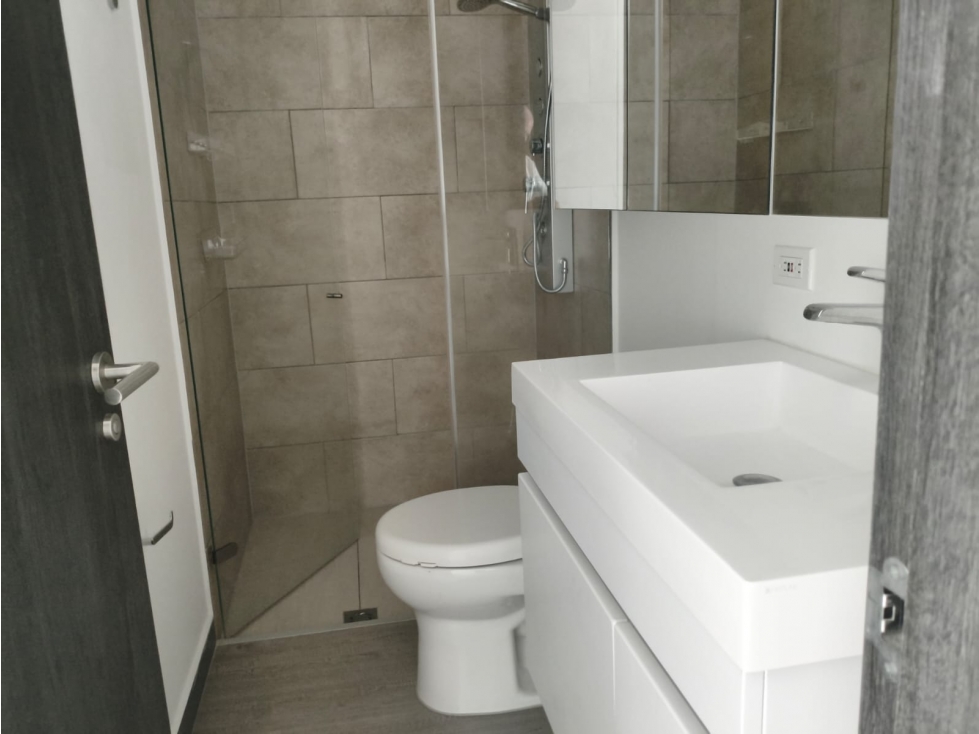En renta apartamento en La Quinta Club House — foto 6