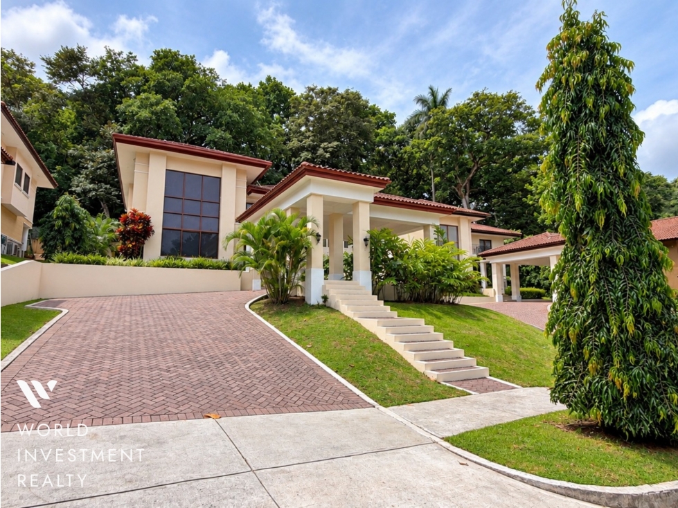 CASA EN VENTA EN SENDEROS CAMINO DE CRUCES, CLAYTON | 4 RECÁMARAS