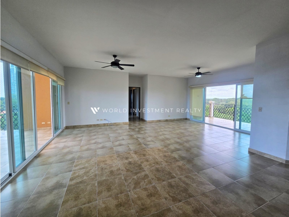 SE VENDE APARTAMENTO EN CORONADO