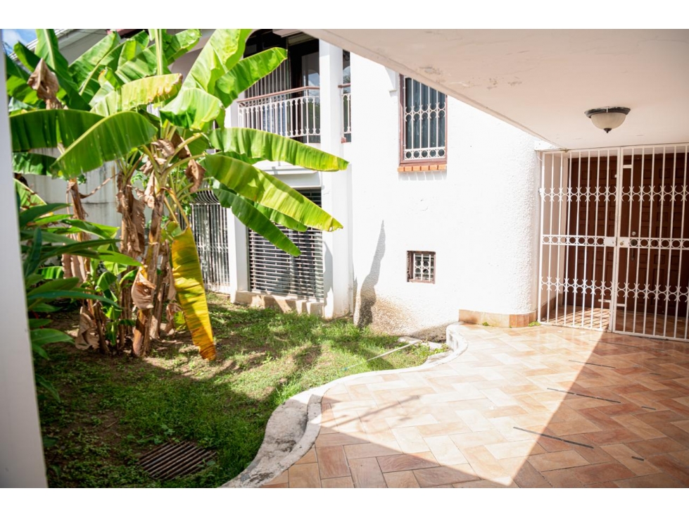 ESPECTACULAR CASA EN VENTA EN LA ALAMEDA
