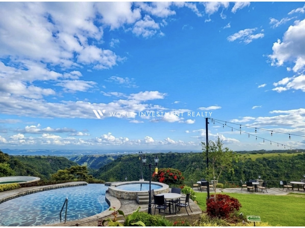 CASA EN VENTA EN HACIENDA LOS MOLINOS BOQUETE - 1