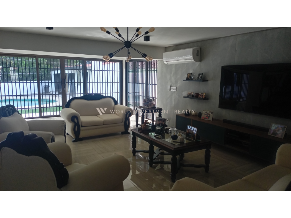 Venta de Casa en La Alameda ideal para Embajadas — foto 5