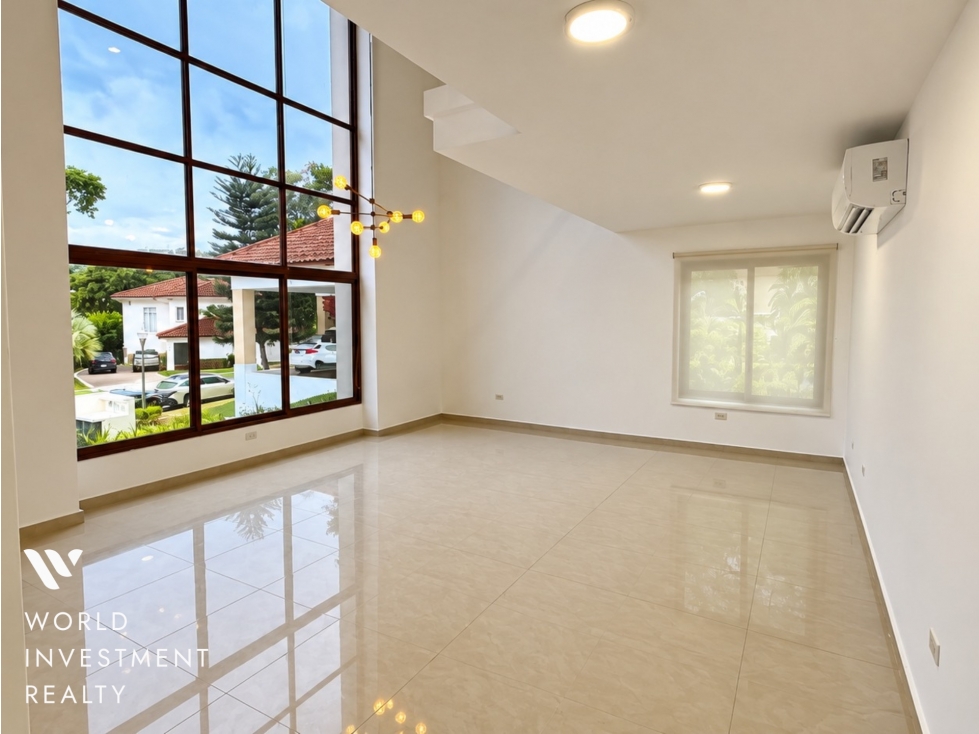 CASA EN VENTA EN SENDEROS CAMINO DE CRUCES, CLAYTON | 4 RECÁMARAS - 3