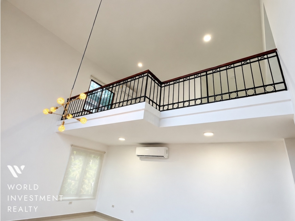 CASA EN VENTA EN SENDEROS CAMINO DE CRUCES, CLAYTON | 4 RECÁMARAS - 4