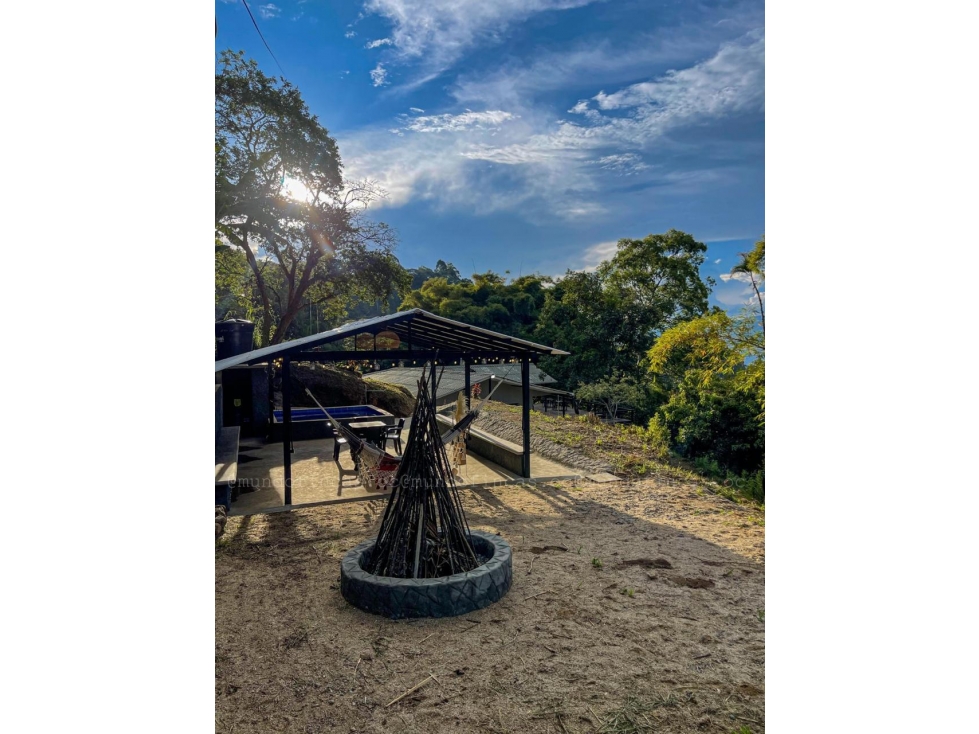 CASA FINCA VENTA VENECIA PUERTA CERRADA REMATE MOTIVO VIAJE — foto 6