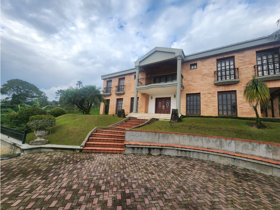 CASA CAMPESTRE VENTA LAS PALMAS POBLADO EXCLUSIVA URBANIZACIÓN
