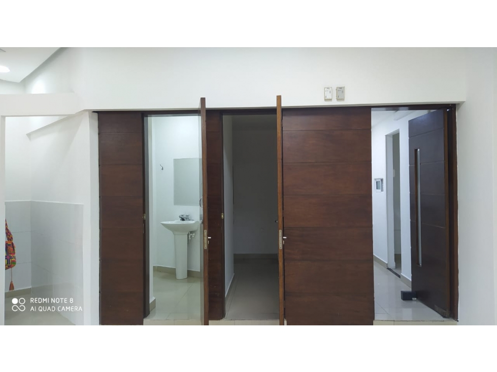 LOCAL EN VENTA CENTRO MEDELLÍN VITRINA COMERCIAL EN COLSEGUROS — foto 6