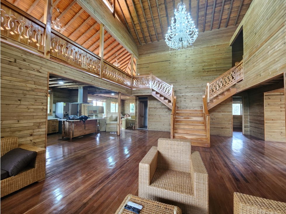 Casa campestre en Venta Piedras Blancas Represa Santa Elena Vencambio