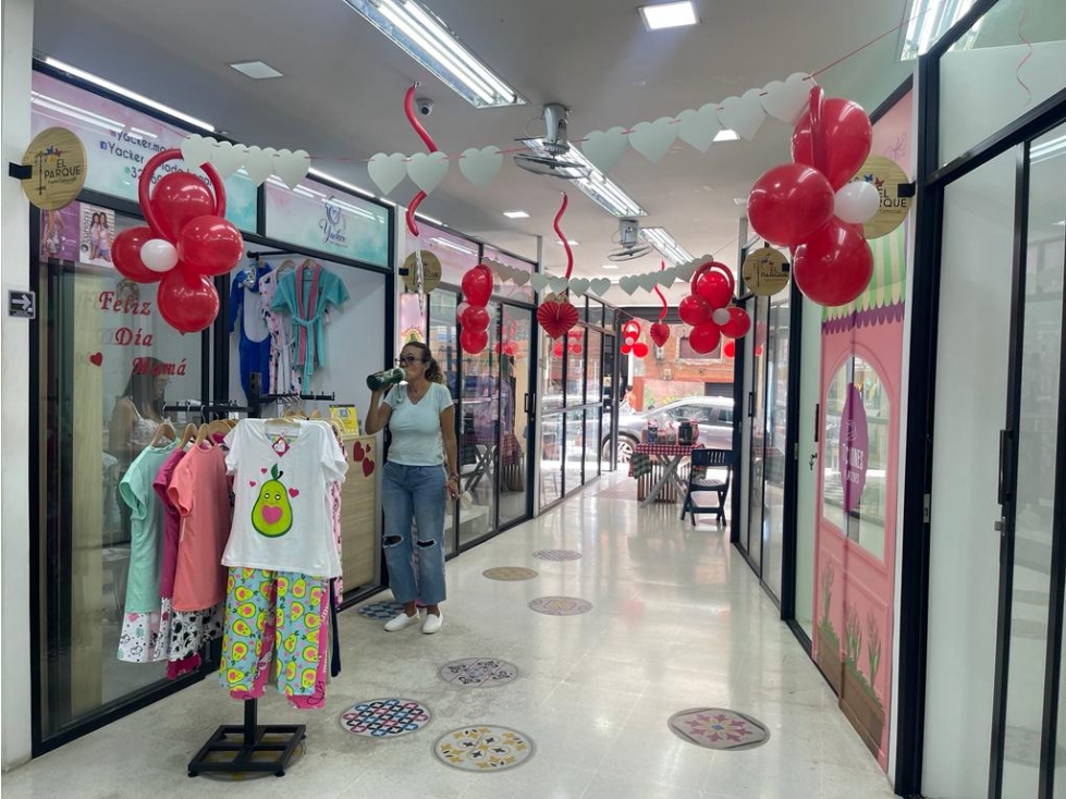 LOCAL EN VENTA COPACABANA ANTIOQUIA PARQUE PRINCIPAL - 3