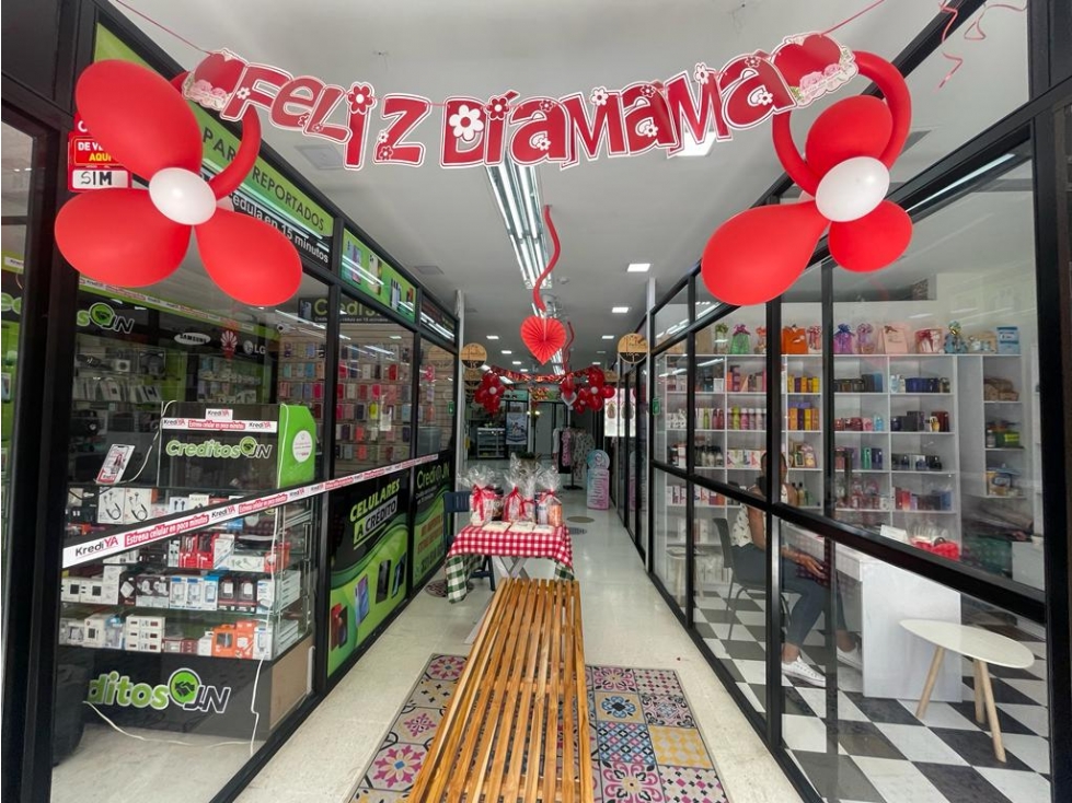 LOCAL EN VENTA COPACABANA ANTIOQUIA PARQUE PRINCIPAL - 4