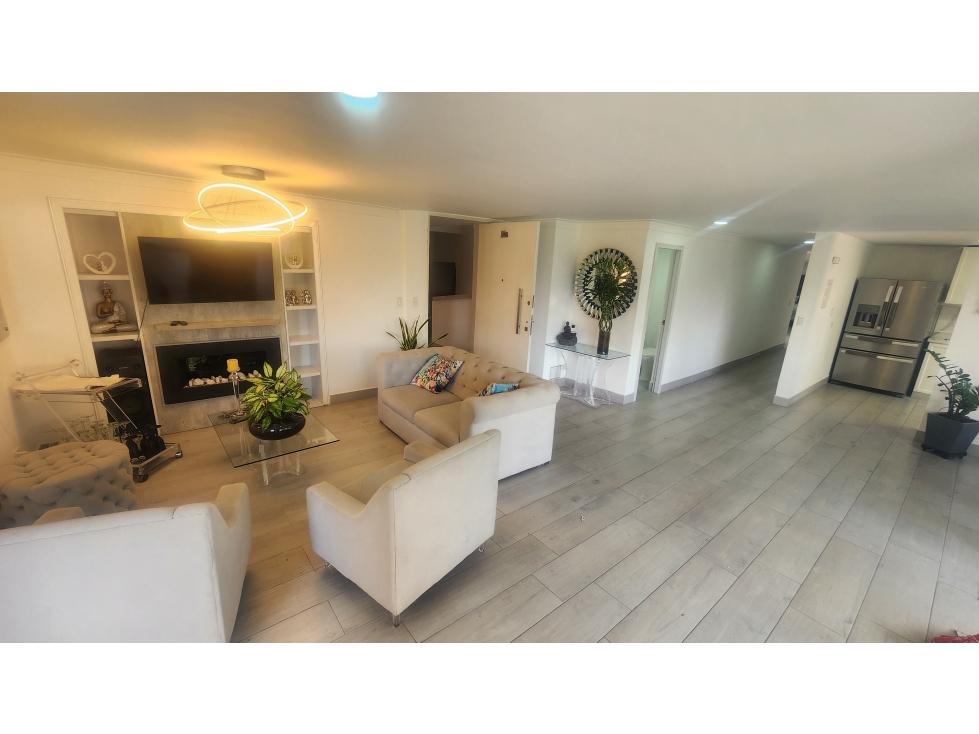 APARTAMENTO VENTA CASTROPOL POBLADO REMODELADO GRANDES ÁREAS — foto 6