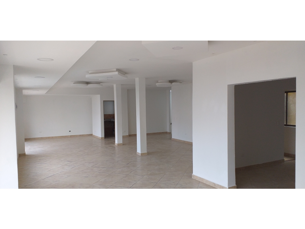 EDIFICIO OFICINAS Y LOCALES VENTA CONQUISTADORES LAURELES RENTANDO — foto 6
