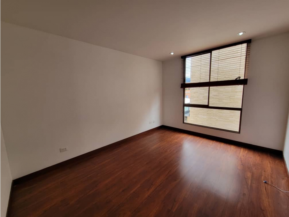 VENDO HERMOSO APTO EN SANTA BÁRBARA — foto 5