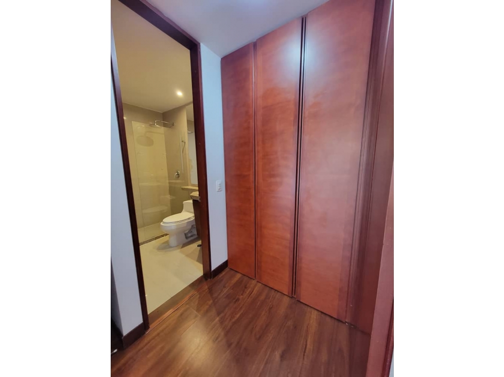 VENDO HERMOSO APTO EN SANTA BÁRBARA — foto 6
