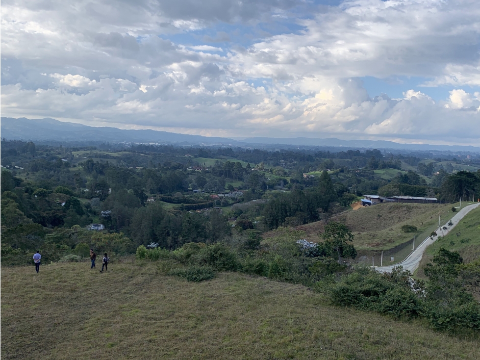 VENTA DE LOTE EN EL CAPIRO