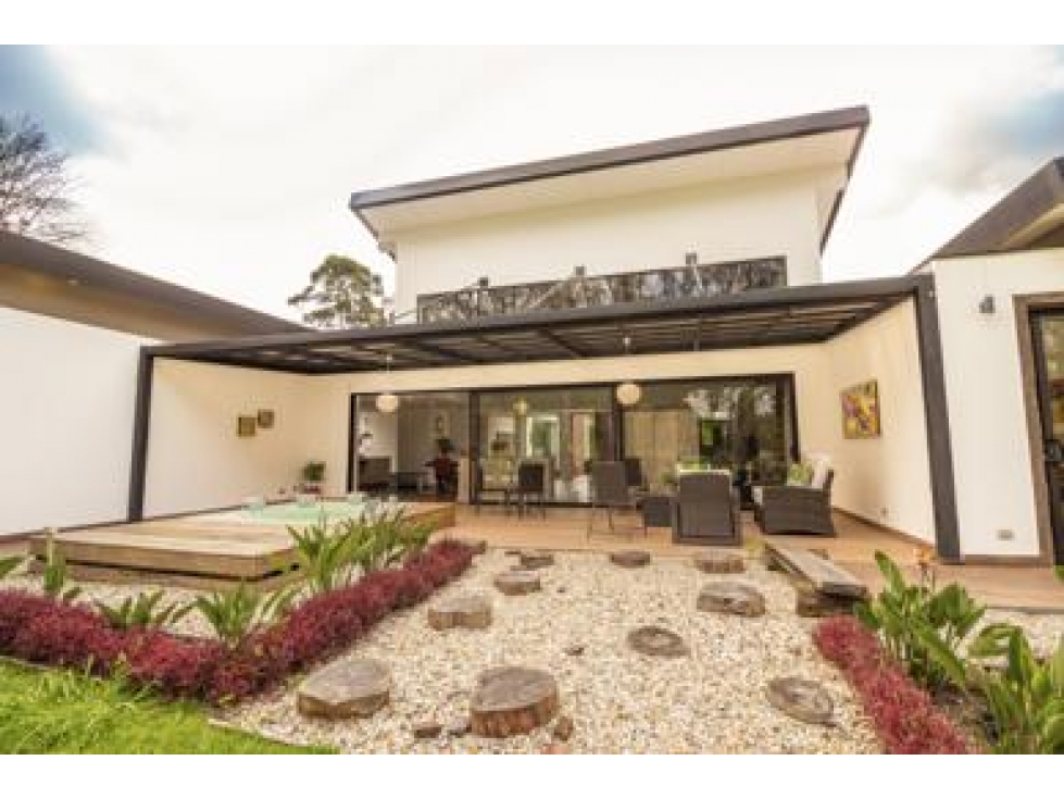 VENTA DE CASA EN LLANOGRANDE — foto 3