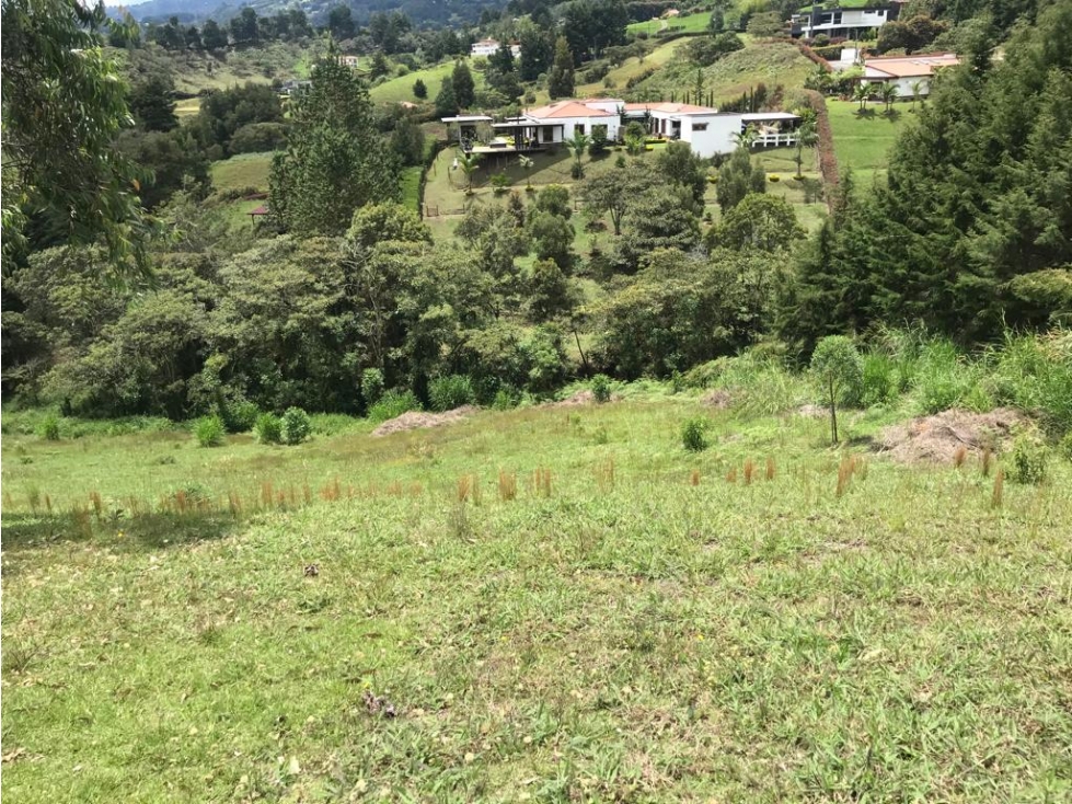 VENTA DE LOTE EN RIONEGRO SECTOR SAJONIA