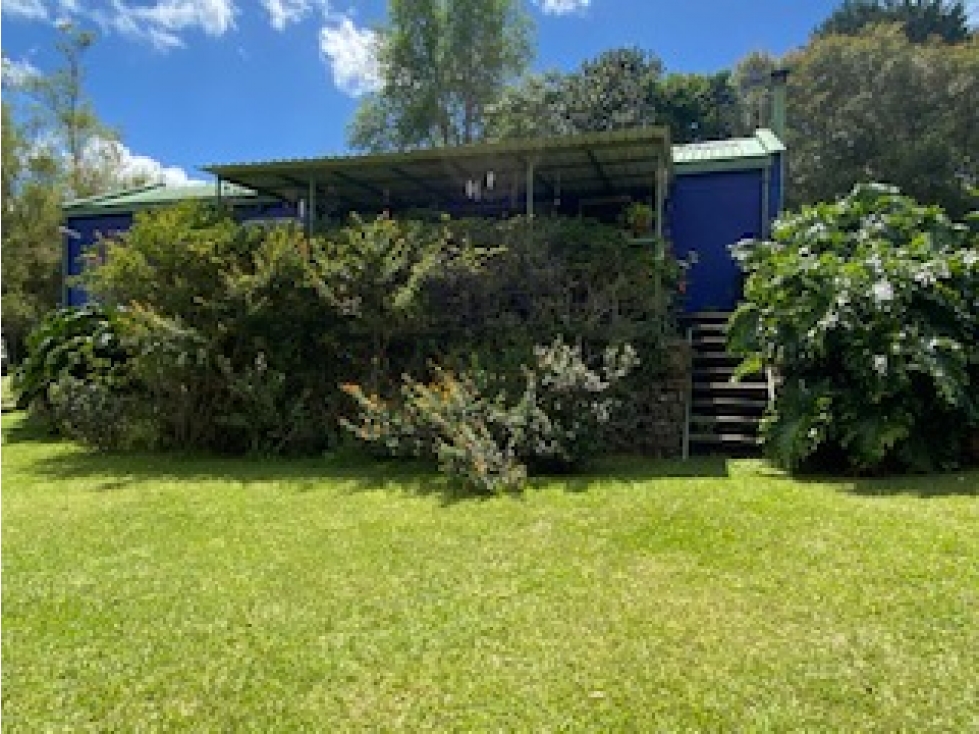 VENTA DE CASA EN EL RETIRO