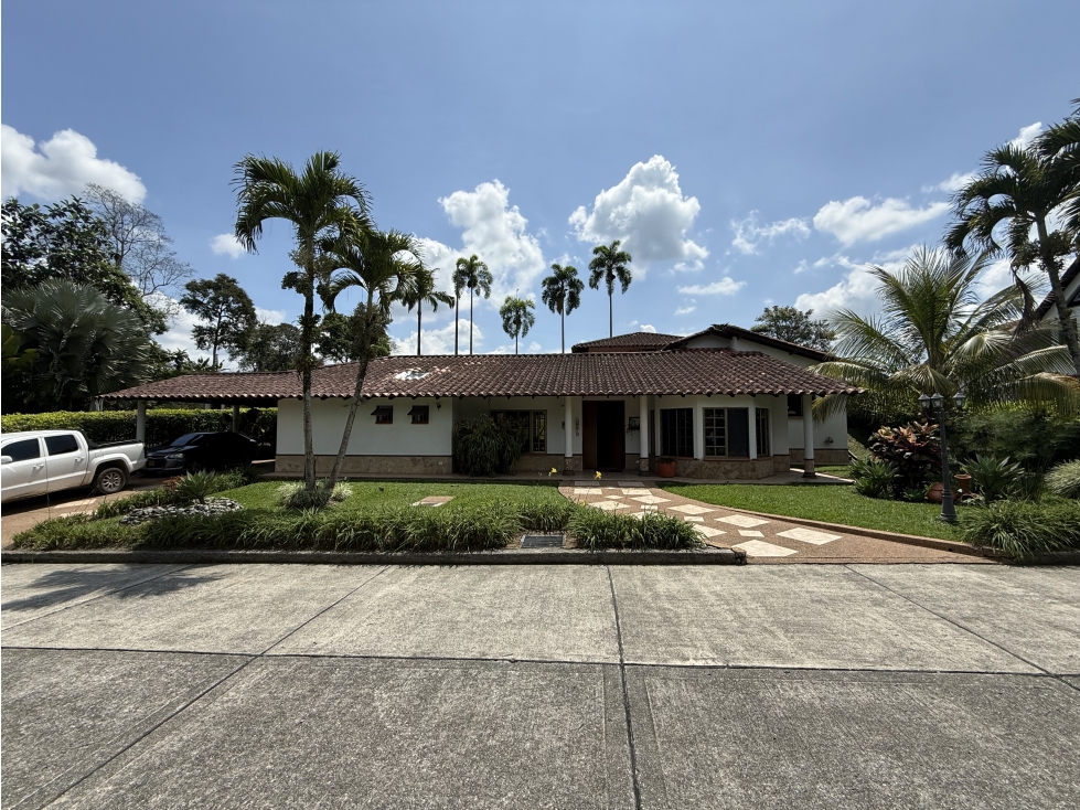 Se Vende Casa Campestre Condominio Cerrado Club Campestre