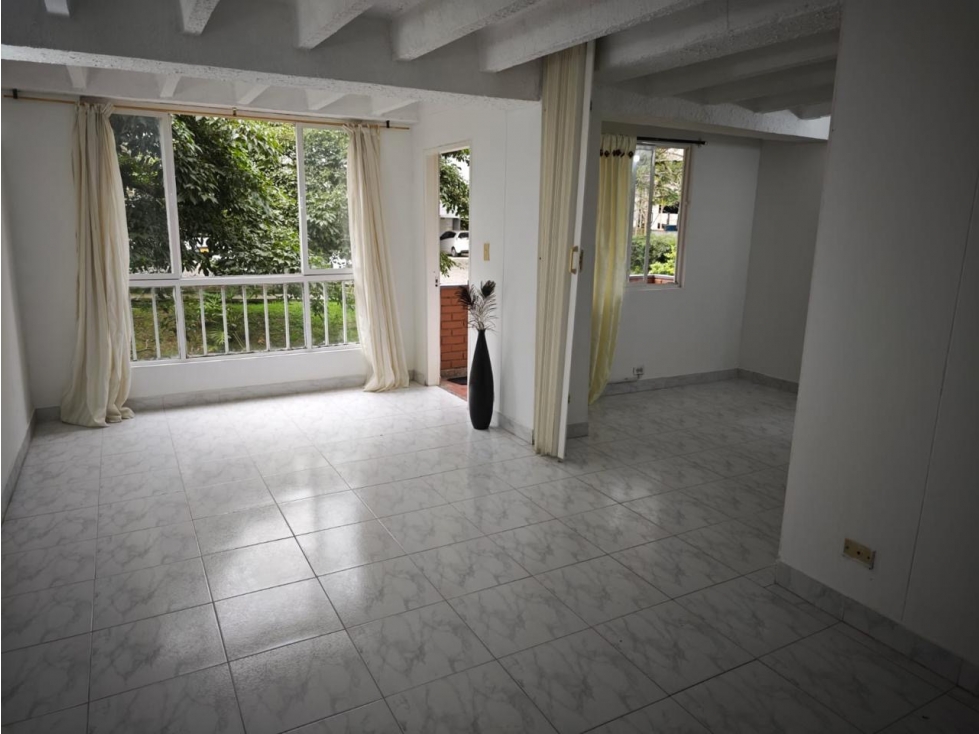 Se Vende Apartamento Segundo Piso Ciudadela Los Quimbayas Norte