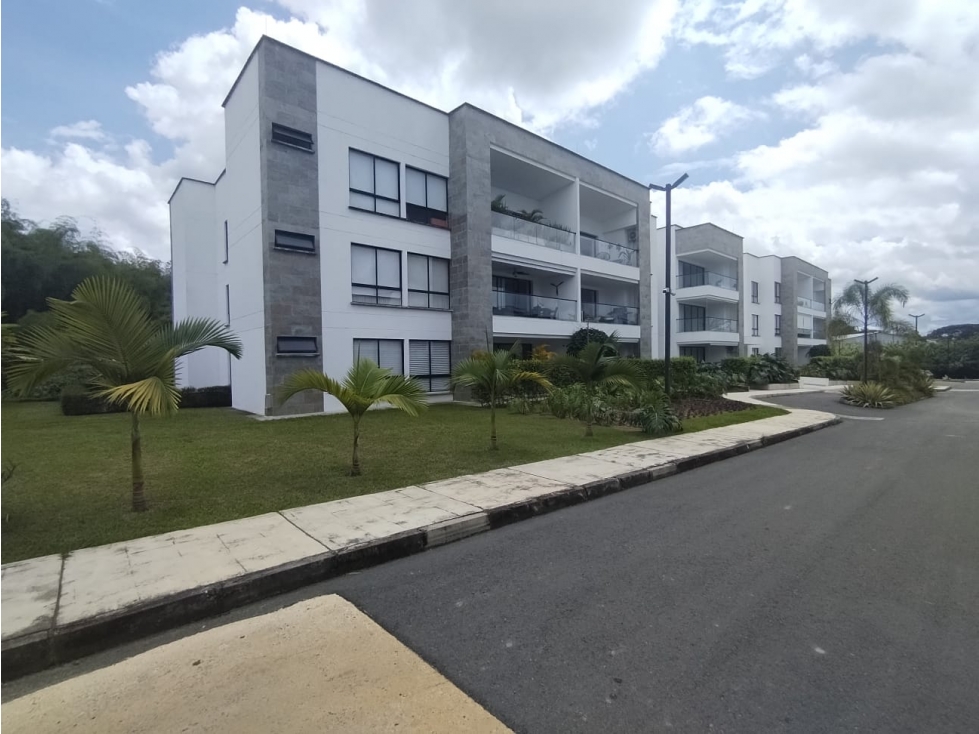 Se Venden Suites Cerca al Aeropuerto El Edén 9278340