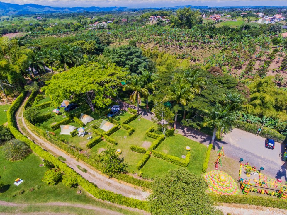 Se Vende Hotel Campestre Camping Quimbaya Quindio - 6