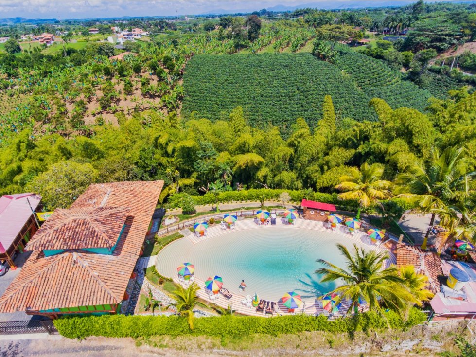 Se Vende Hotel Campestre Camping Quimbaya Quindio - 2