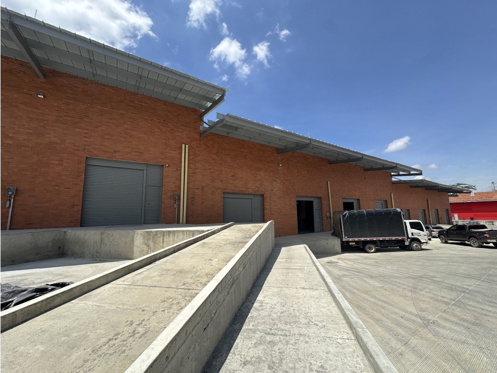 Se Vende Bodega Comercial Parque Logístico Armenia - 2