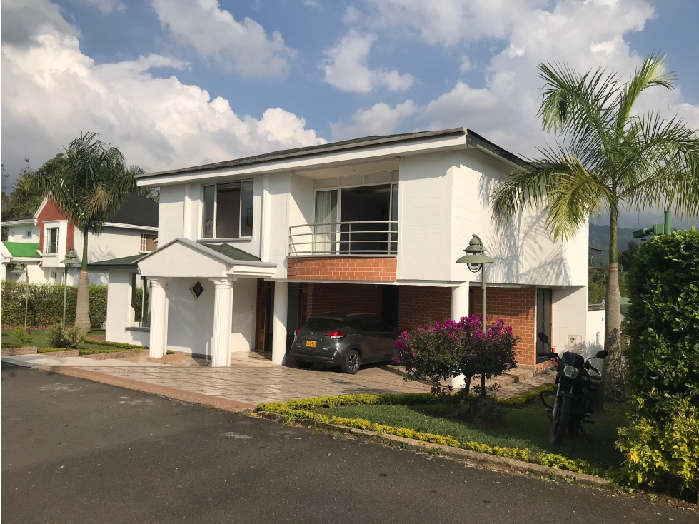 Casa En Venta Condominio Cerrado Entre Circasia y Armenia — foto 2