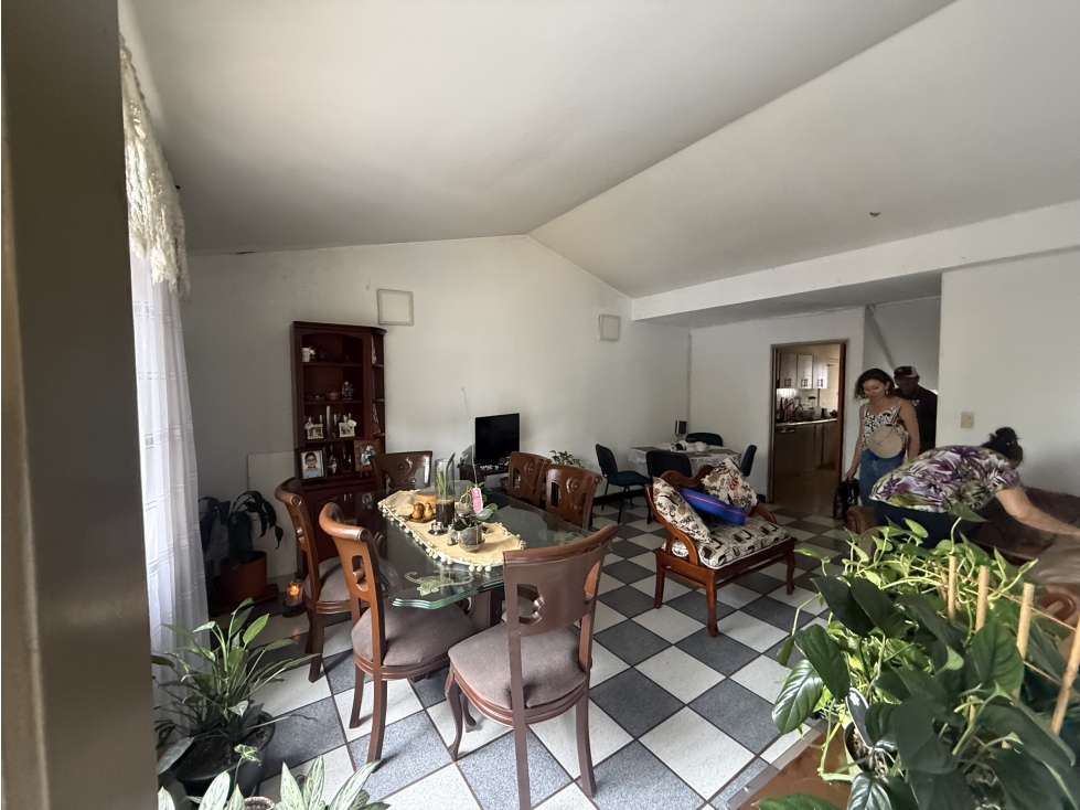 Se Vende Casa Comercial Calle Segunda CC Bolivar — foto 3