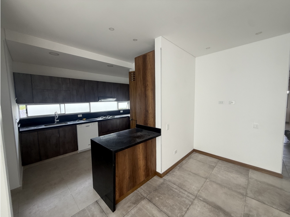 Se Alquila Apartamento Amplio Y Moderno Norte De Armenia — foto 3