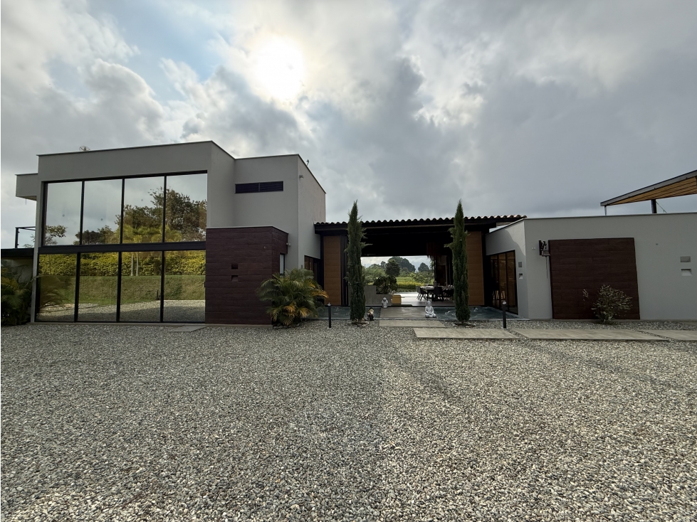 Se Vende/Alquila Casa Finca Condominio Cerrado Aeropuerto La Tebaida - 4