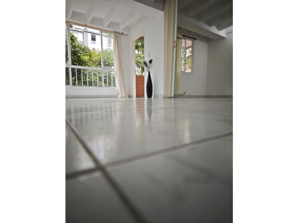 Se Vende Apartamento Segundo Piso Ciudadela Los Quimbayas Norte — foto 4