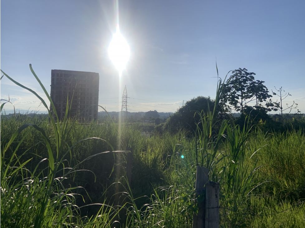 Lote Urbano En Venta Avenida Bolivar (Autopista de Café) — foto 5