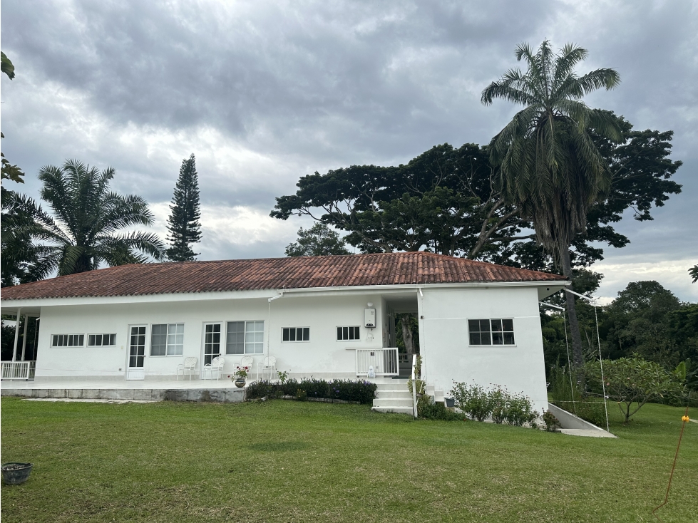 Se Vende Finca Tipica Quindiana Pequeña En Armenia Via A Pueblo Tapao — foto 5