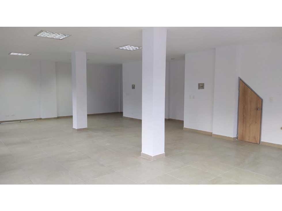 Se Vende Edificio Comercial Casco Urbano Tebaida 8409787 - 6