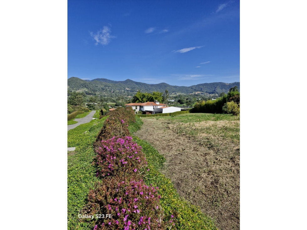 Lote en parcelación en La Ceja para venta