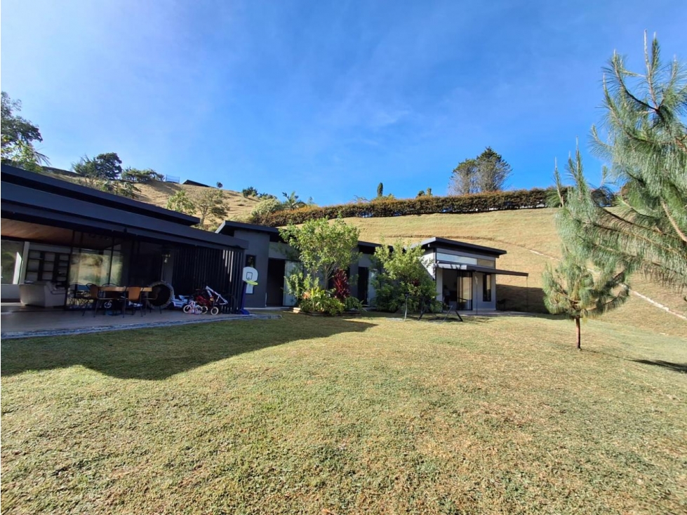 Finca Para venta en el Retiro
