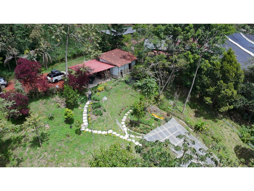 Finca independiente para venta en Medellín