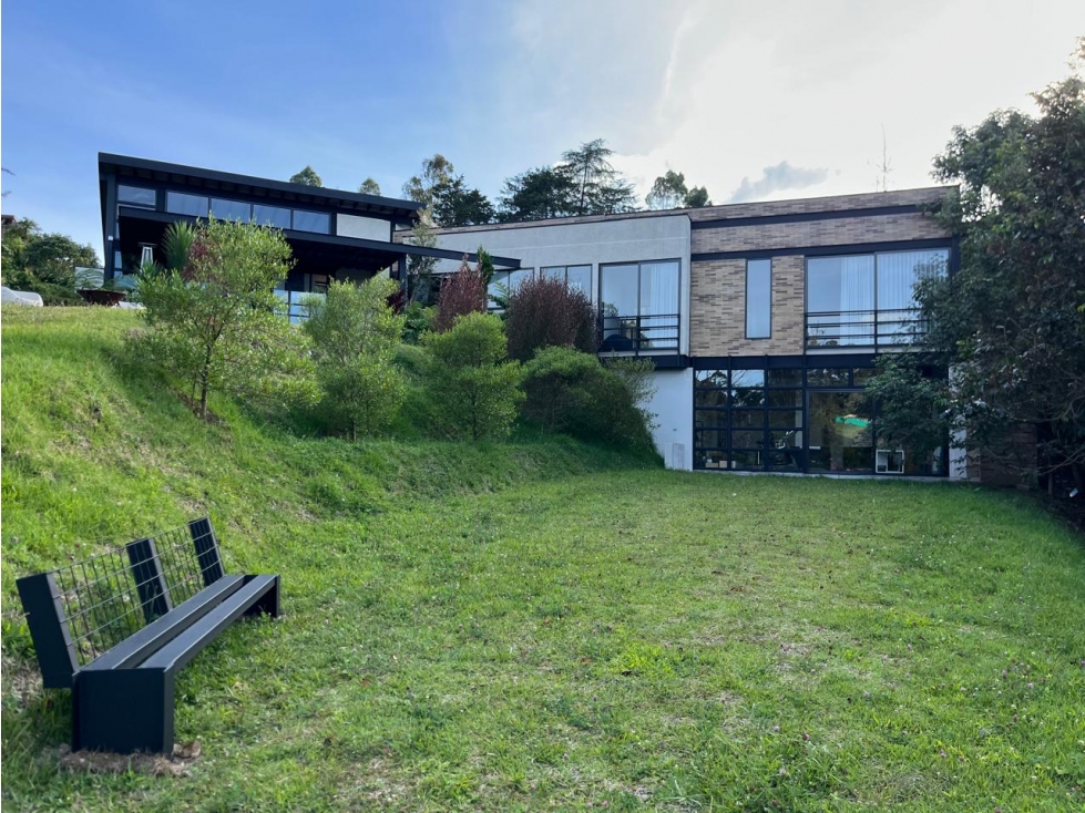 Casa en parcelación para venta en el Retiro