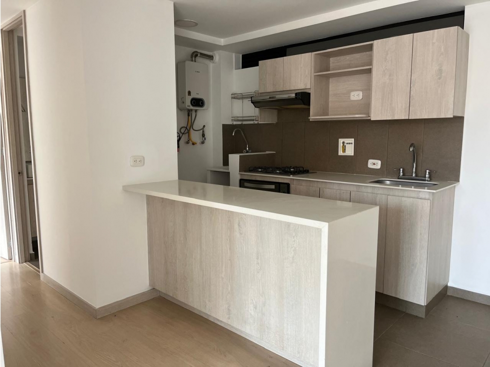 Apartamento para venta en urbanización cerrada en el Retiro — foto 3