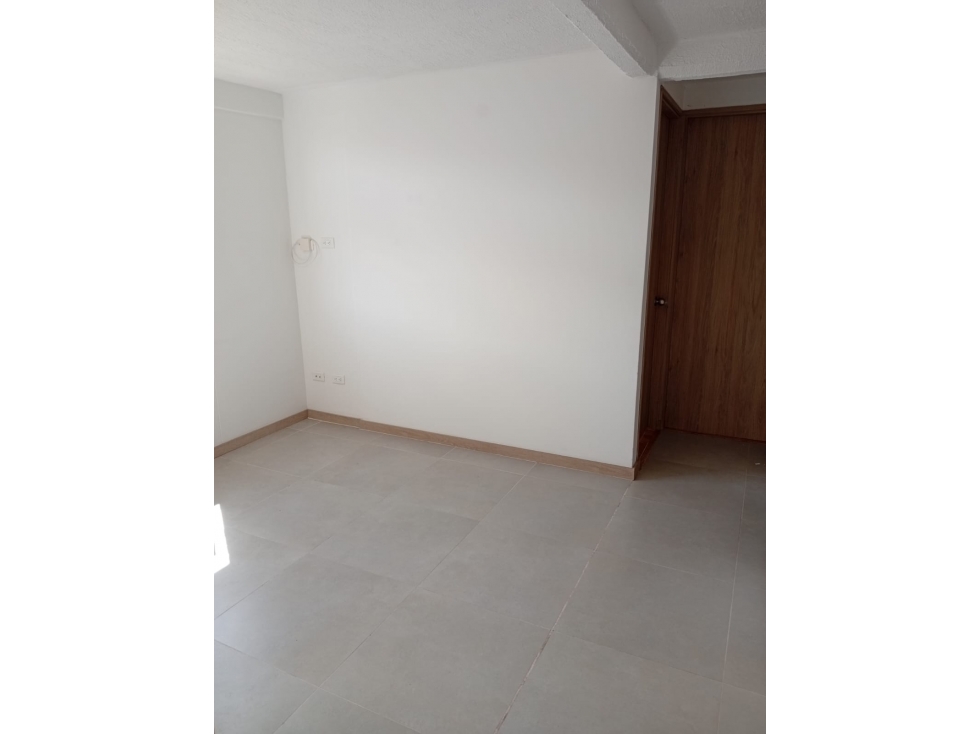 Apartamento en venta en urbanización cerrada en Rionegro — foto 3