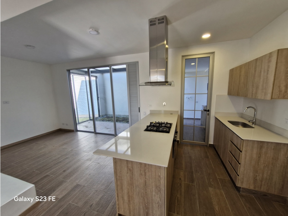 Casa en urbanización en La Ceja para venta — foto 5